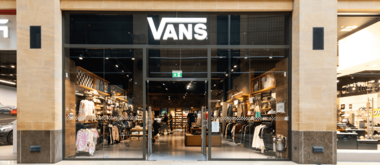 Vans store team