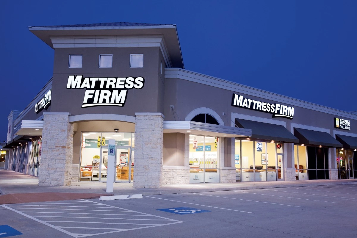 Empowering Frontline Teams: How Mattress Firm’s Retail Ops and IT Partnered for Success