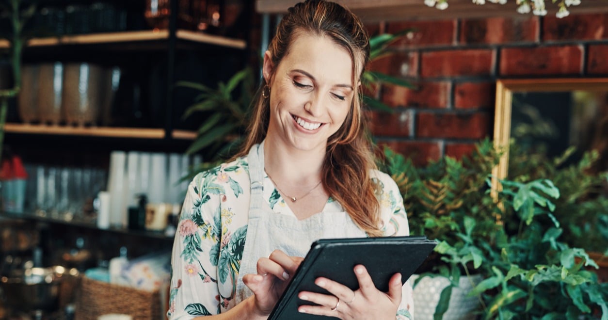 Mobile Learning Best Practices from Mazda, Petit Bateau & Sisley