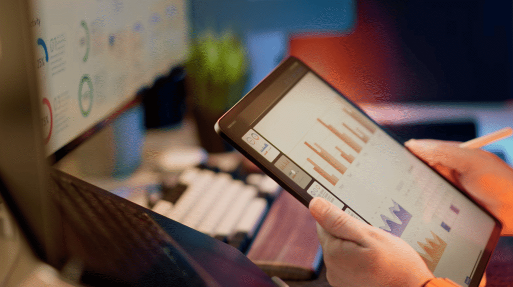 Retail field leader balancing multiple dashboards